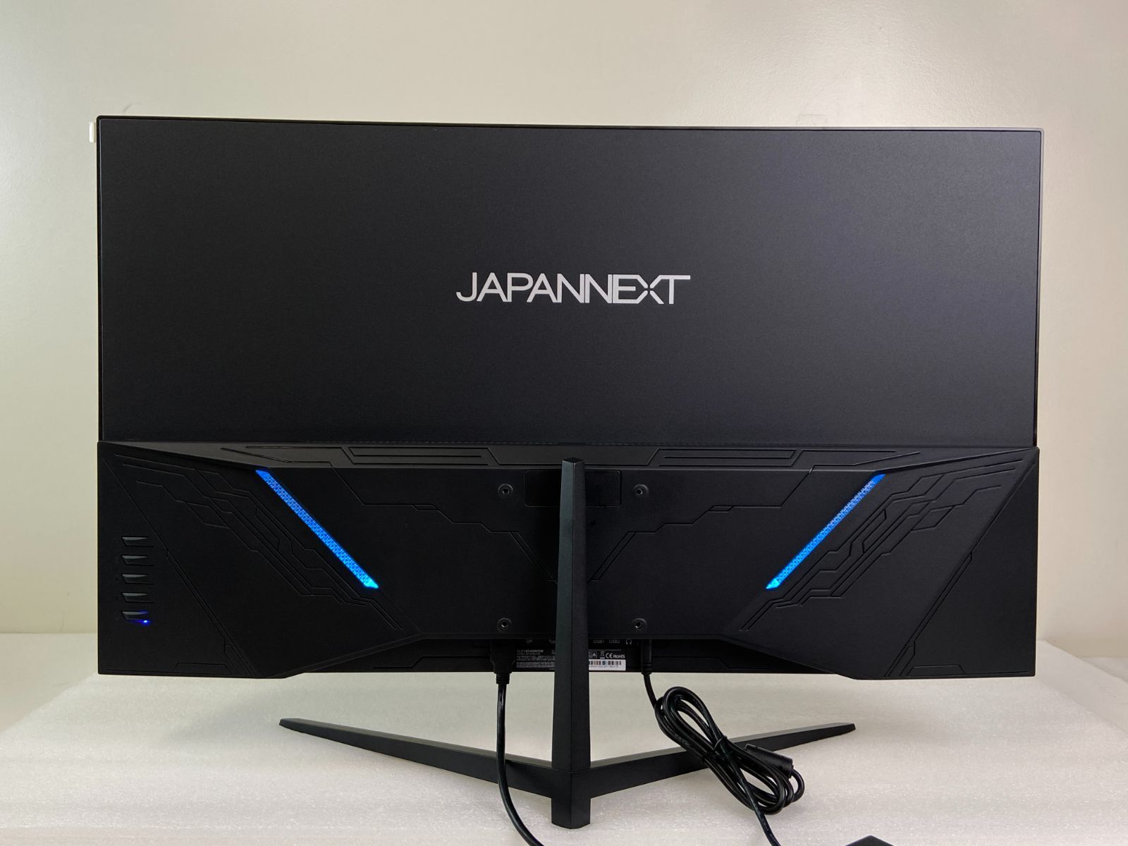 JAPANNEXT 31.5