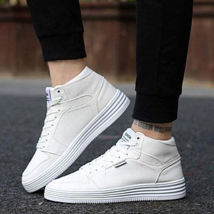 インヒールシューズ スニーカー