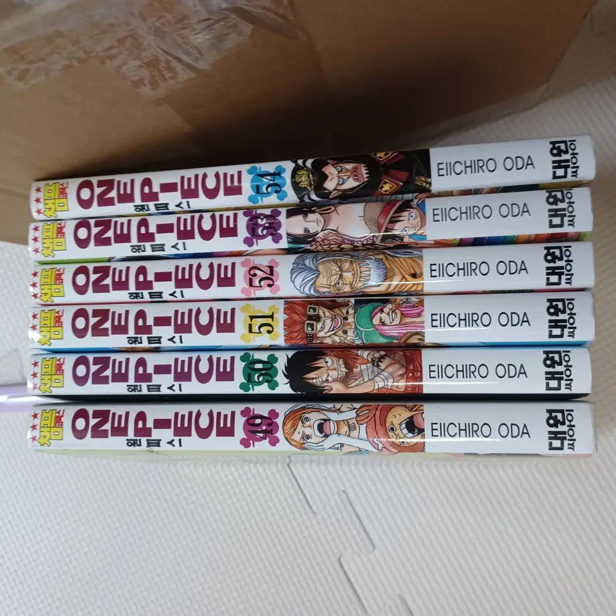 ONE PIECE 漫画 まとめ売り Amazon.co.jp: ONE PIECE カラー版 49 (ジャンプコミックス