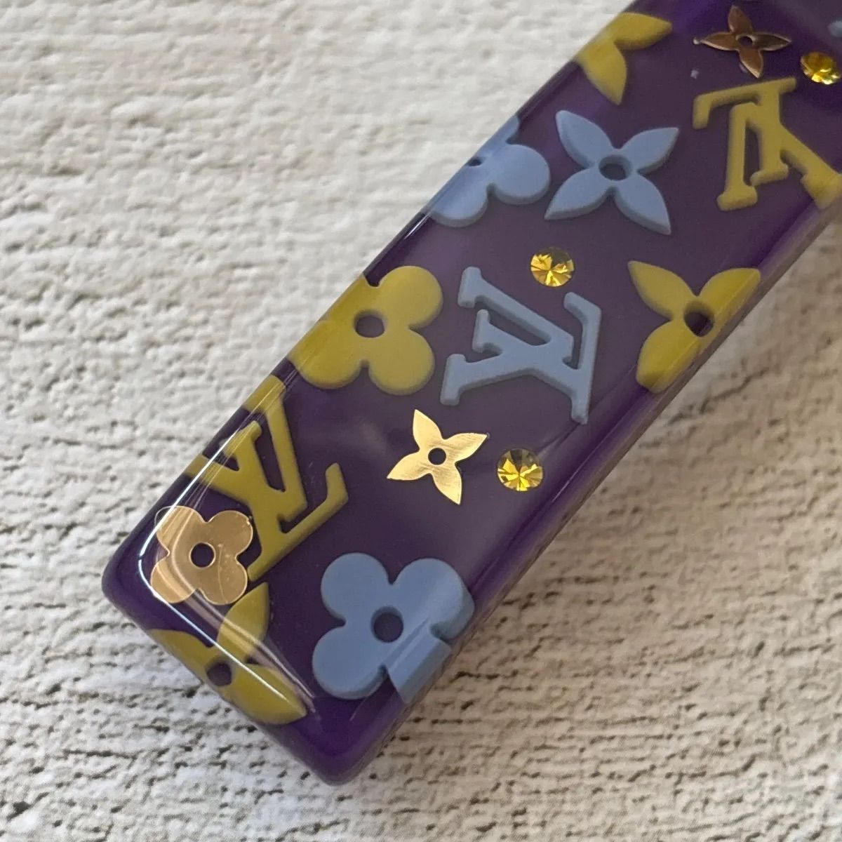ルイヴィトン ヘアアクセサリー バレッタ LOUIS VUITTON 美品 ルイヴィトン バレッタ ルイゼット