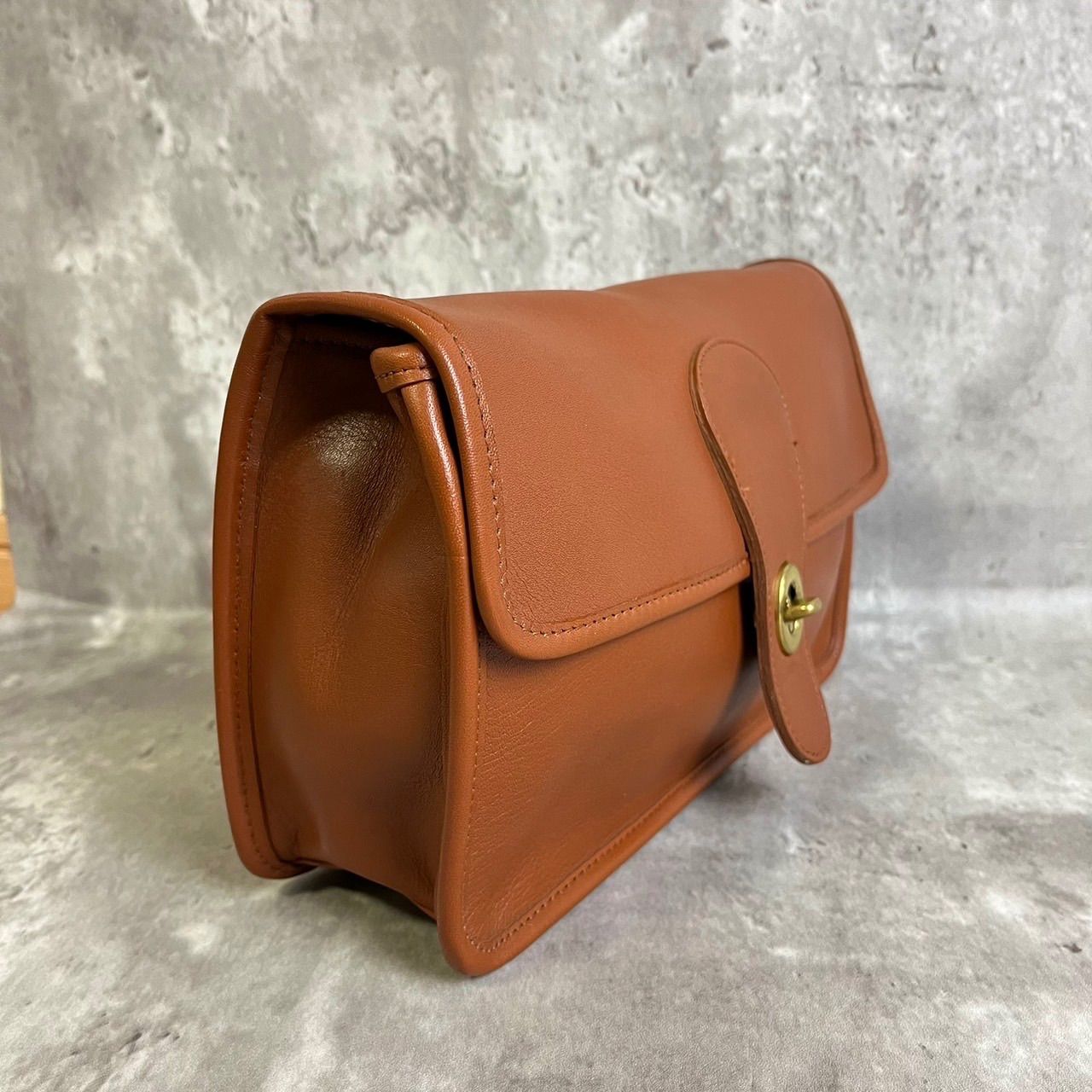 ✨極美品✨ OLD COACH オールドコーチ クラッチバッグ セカンド ✨極美品✨ OLD COACH オールドコーチ クラッチバッグ セカンド