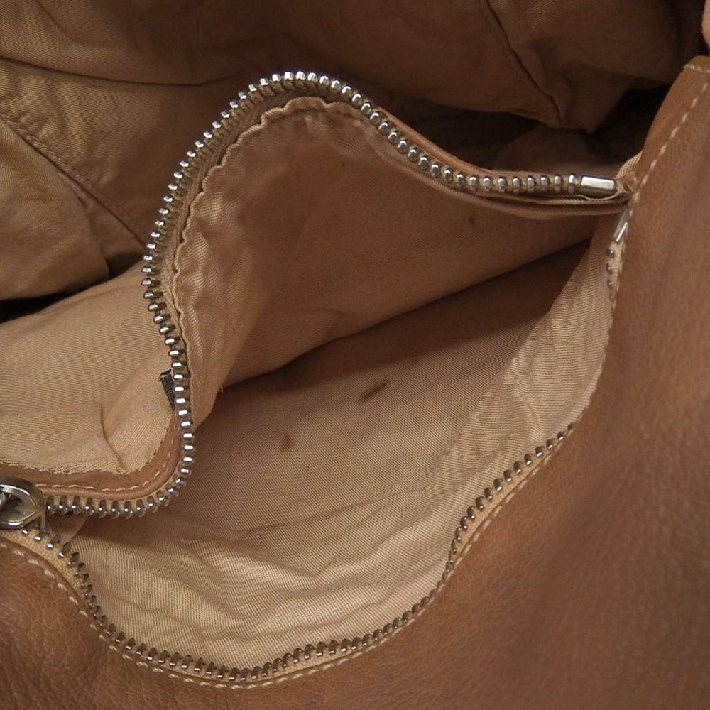 美品 マルニ MARNI 現行タグ スタッズ飾り 2way ショルダー バッグ  