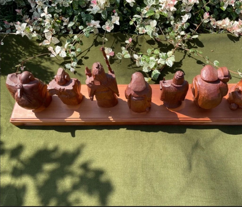 台座付き木彫り七福神 サイズ セール 9❌53❌17㎝（飾った状態) 木彫り