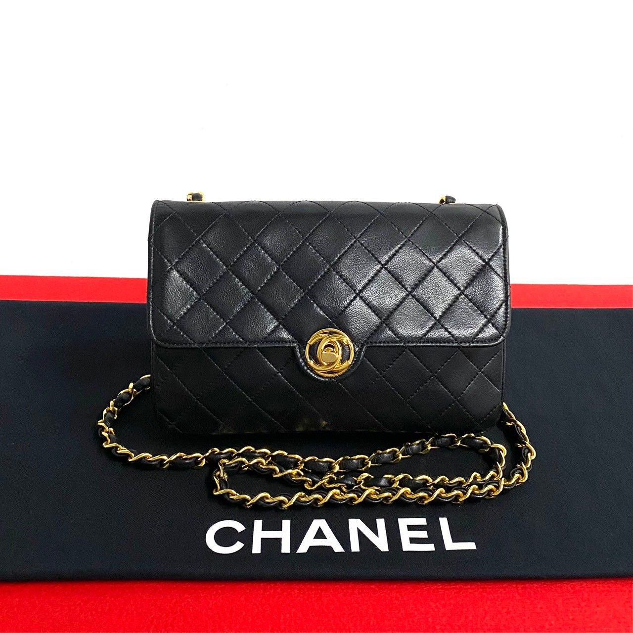 極 美品 シール有 3番台 CHANEL シャネル ヴィンテージ マトラッセ ココマーク ラムスキン レザー チェーン ショルダーバッグ 黒  30057 - メルカリ