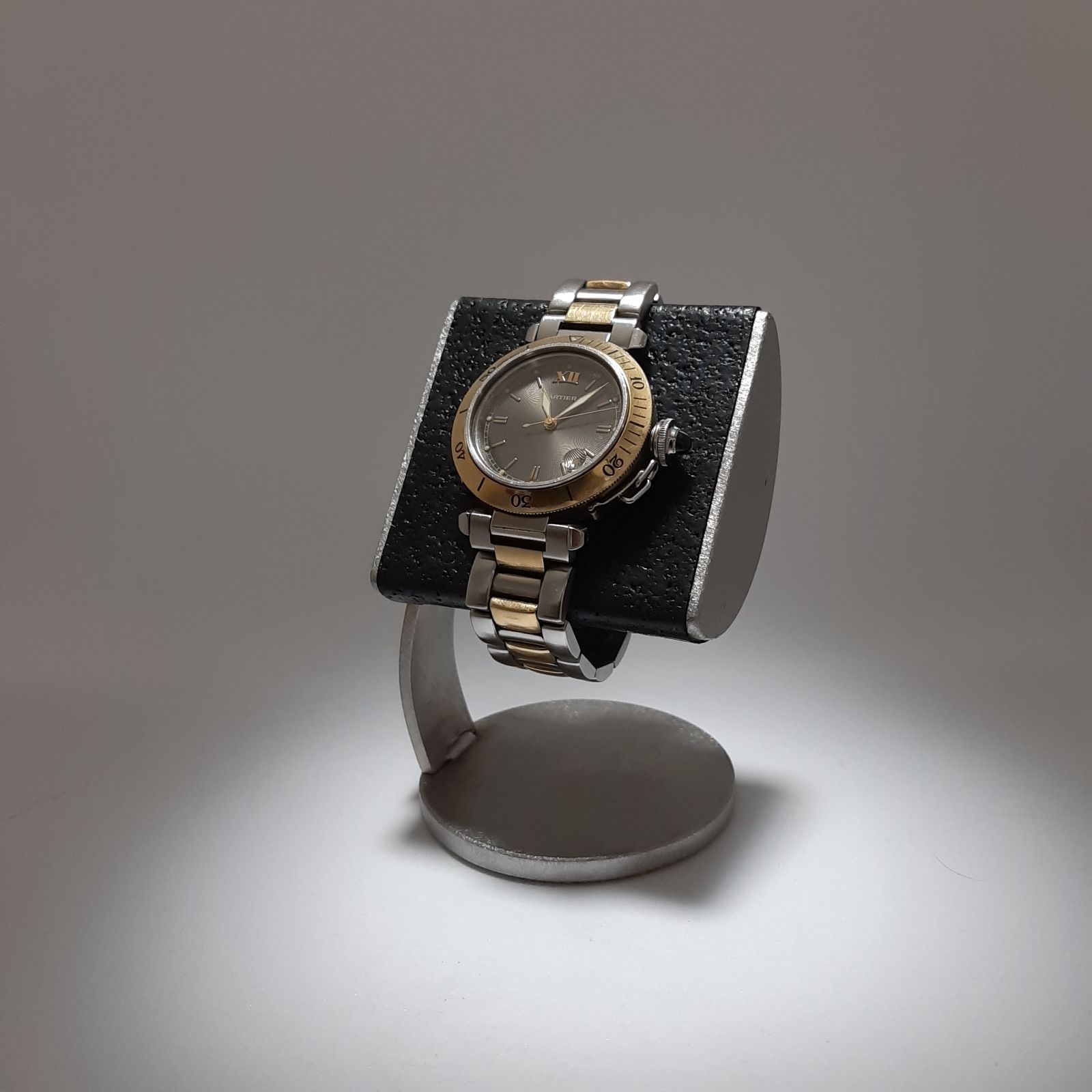 腕時計スタンド ブラックコルク半円パイプ腕時計スタンド - AKデザイン