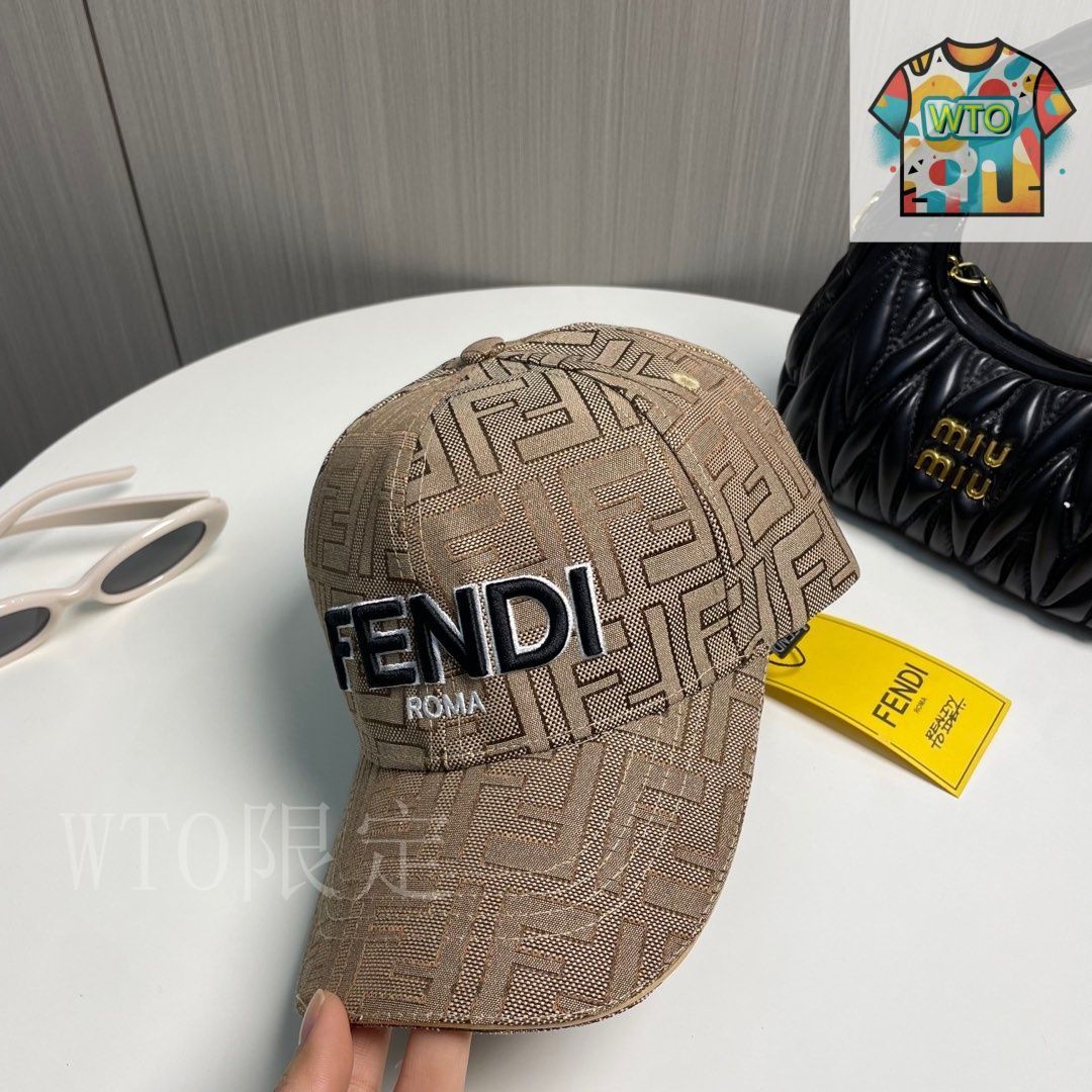 ★Fendi★FFジャカードキャップ FENDI brown Forever FF monogram yellow trim beak baseball