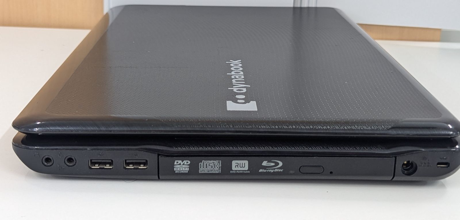 問い合わせを一時ストップ致します。中古　東芝dynabook T560/58AB　Core i7 740QM/1.73GHz/4コア  新品SSD240GB メモリ4GB 東芝 Dynabook T551/58BBS Core i7 8GB Win10 - メルカリ