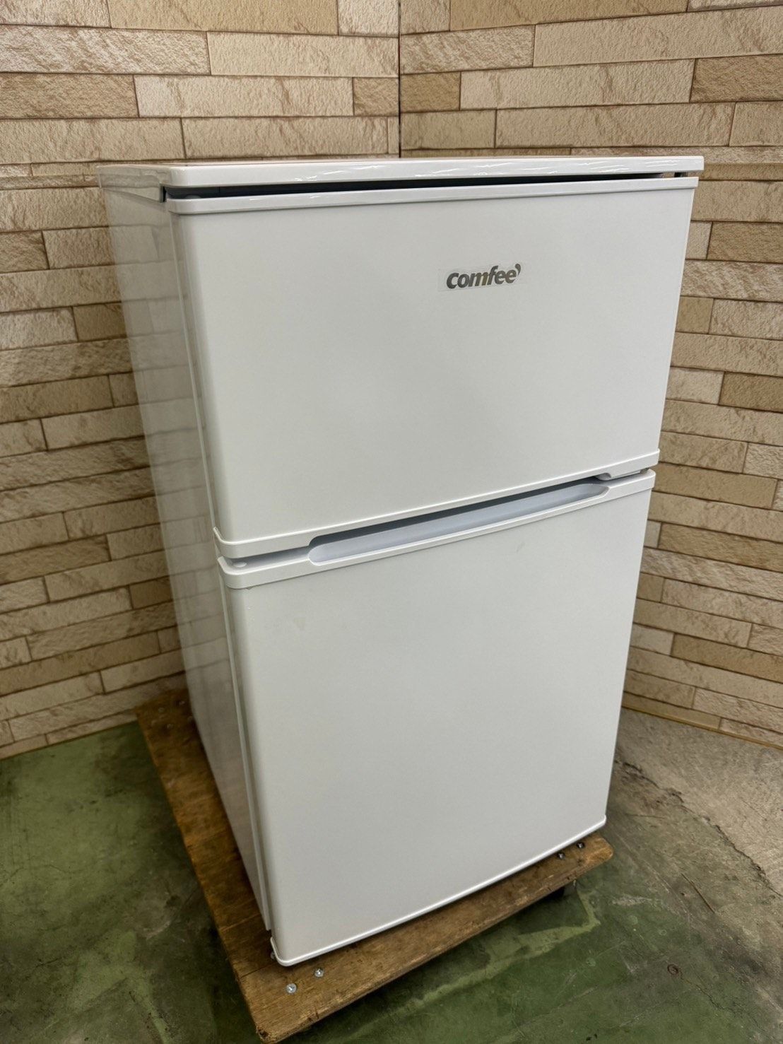 美品 高年式】大阪送料無料☆3か月保障付き☆冷蔵庫☆2023年  