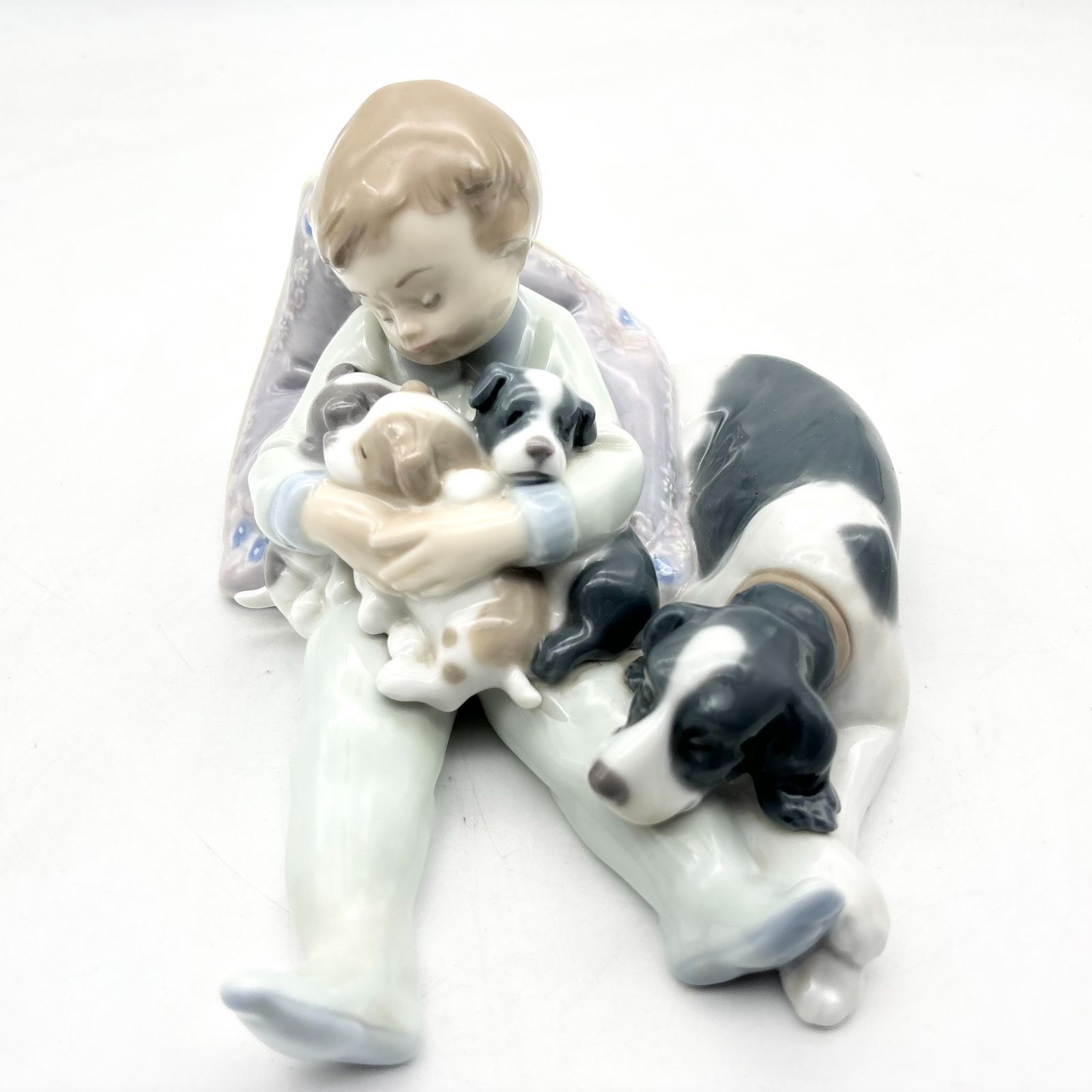 LLADRO リヤドロ みんなおねんね フィギュリン