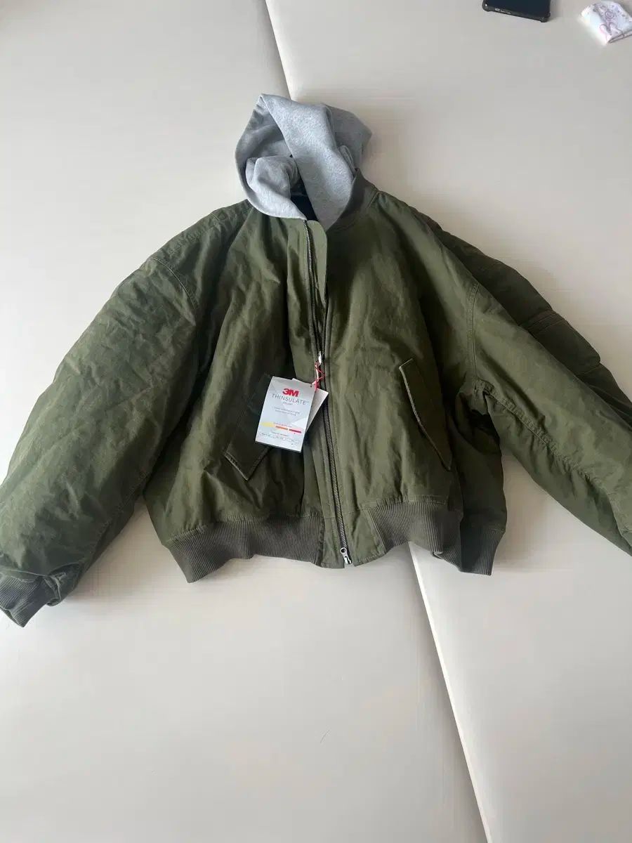 Nonnod リップストップ フードボンバー