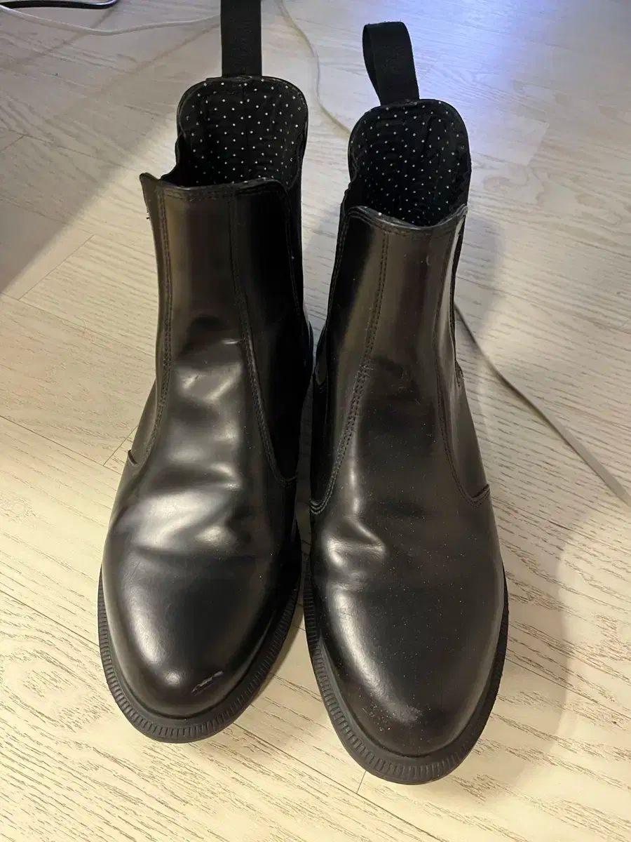 uk 8 DR. MARTENS ドクターマーチン フローラ チェルシーブーツ メンズ サイズ