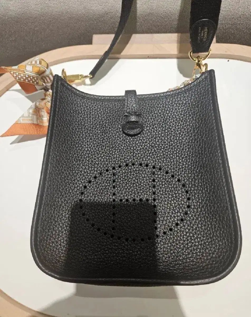 Hermes エルメス エヴリン ミニ ブラック 金具