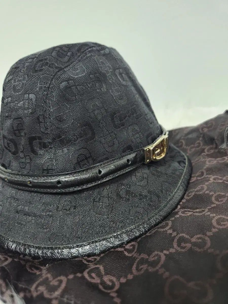 GUCCI グッチ バケットハット 帽子 L サイズ