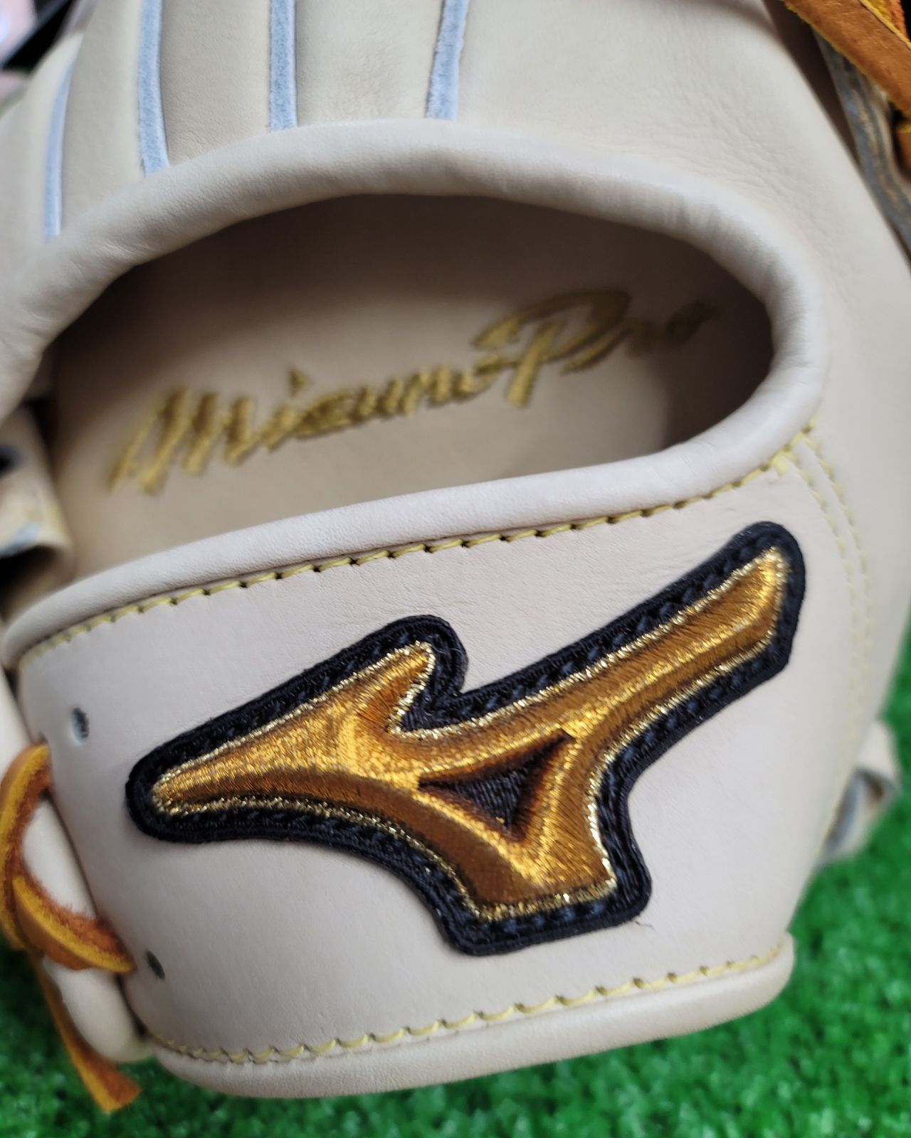 ミズノプロ限定硬式タティスJr型 ミズノ 野球 硬式グローブ 内野手用