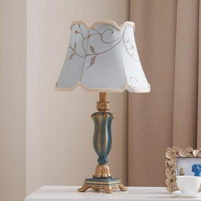 北欧風 デスクライト ベッドサイド 布 電気スタンド レトロランプ 卓上デスクテーブル 照明 寝室 テーブルスタンド