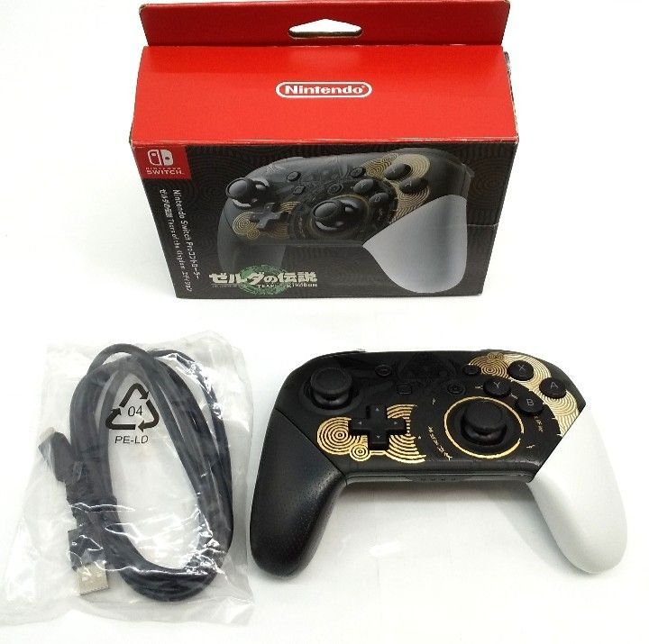 Nintendo SWITCH本体＋ゼルダの伝説2種＋純正プロコン　計4点セット Amazon.co.jp: Nintendo Switch Proコントローラー ゼルダの伝説