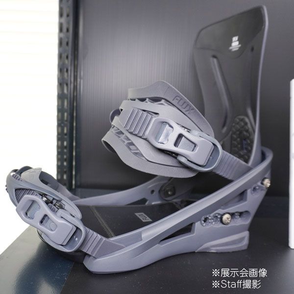 FLUX XV メタリックグレー Mサイズ 未使用 18-19 FLUX(ﾌﾗｯｸｽ)・XV LTD2