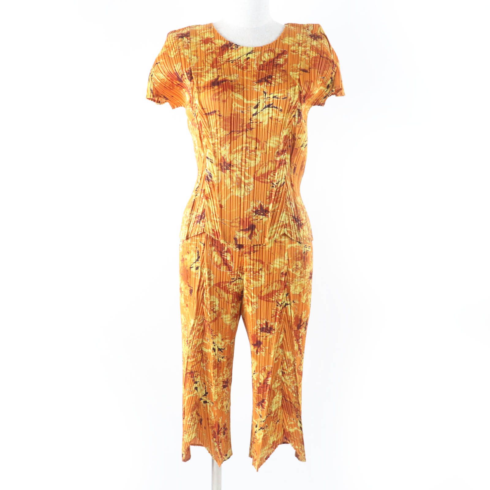 PLEATS PLEASE プリーツプリーズ イッセイミヤケ PP51-JK581 PP51-JF583 フラワー総柄 半袖カットソー ハーフパンツ セットアップ オレンジ系 3 レディース