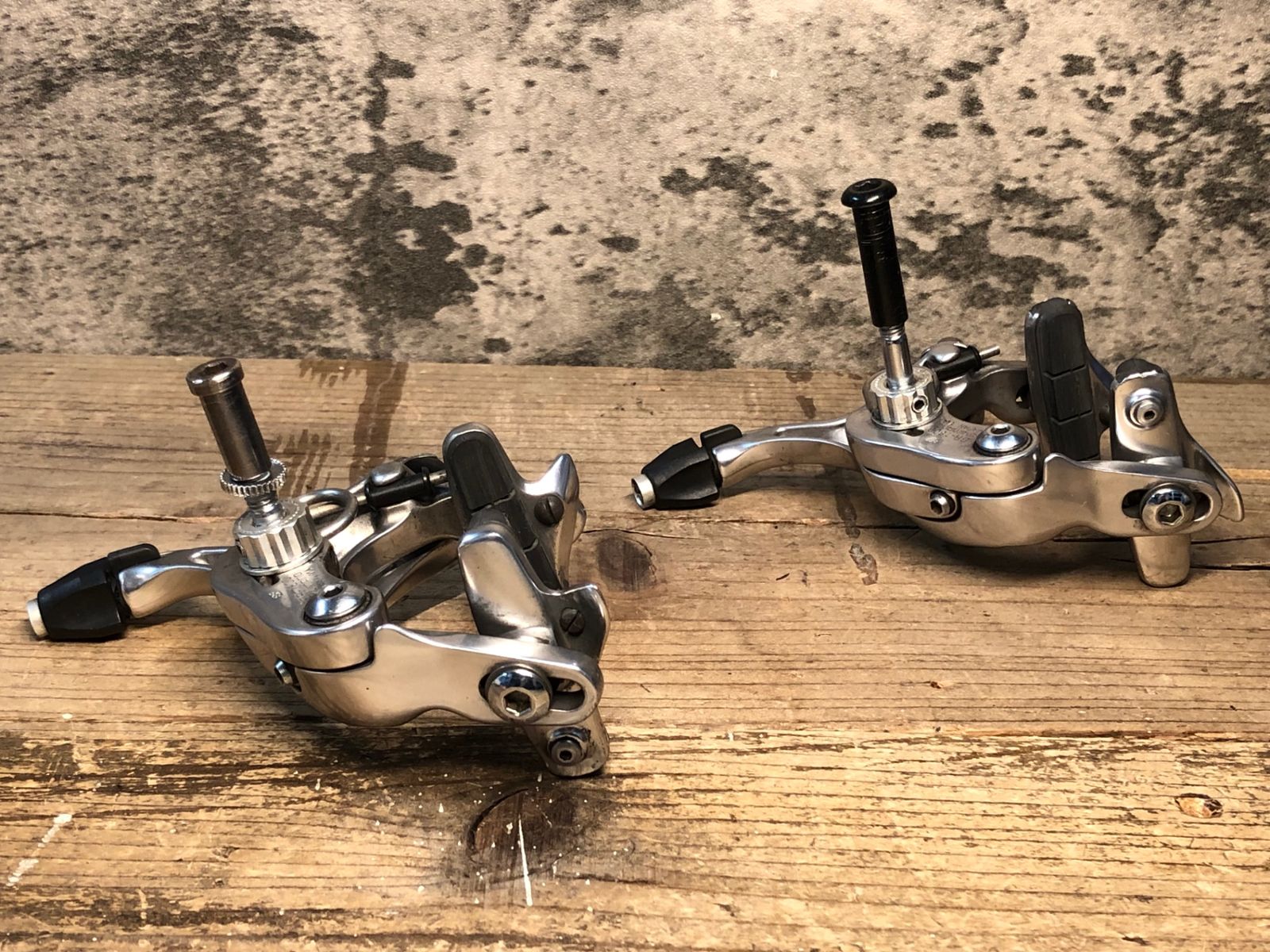DURA-ACE ブレーキキャリパー BR-7800 Shimano Dura-Ace BR-7800 Center-Mount Mechanical Rim Brake