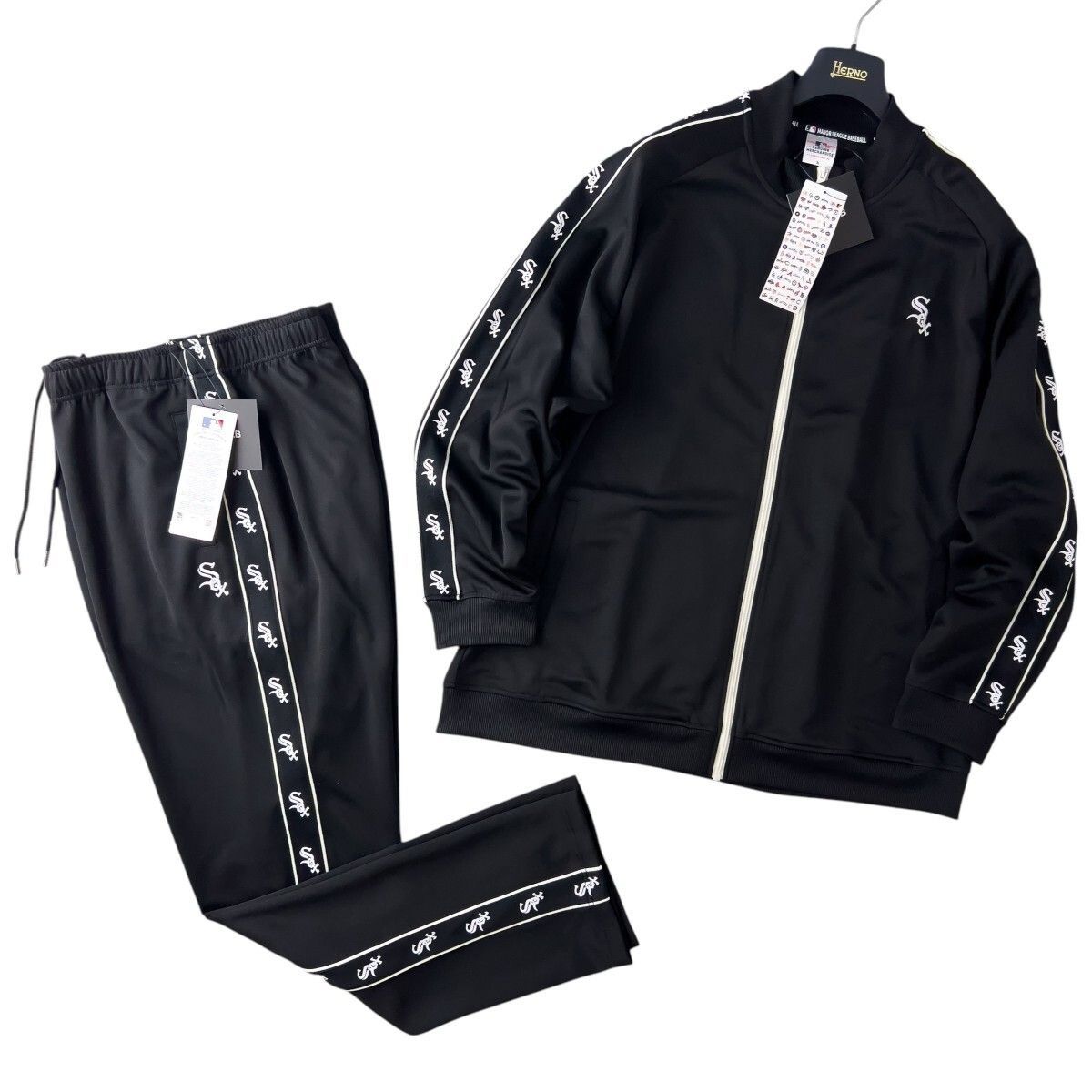 メジャーリーグレジェンド3人、ジャージーカード3枚セット