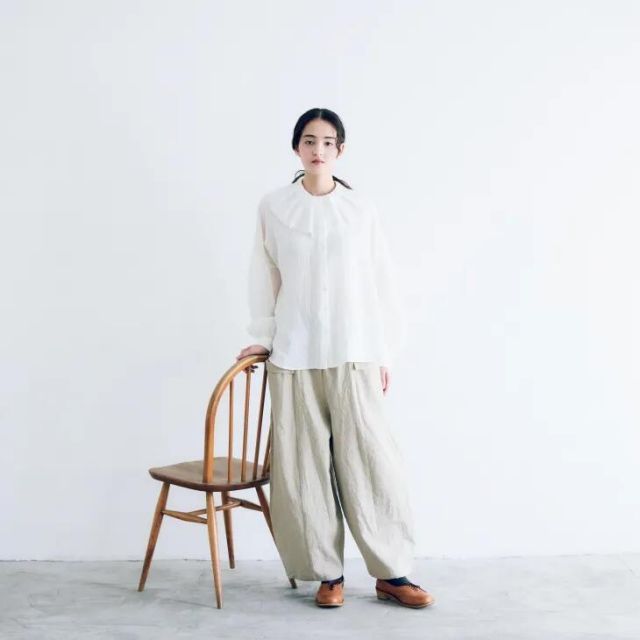 MAGALI | ストライプリネン・アンティークカラー・ブラウス