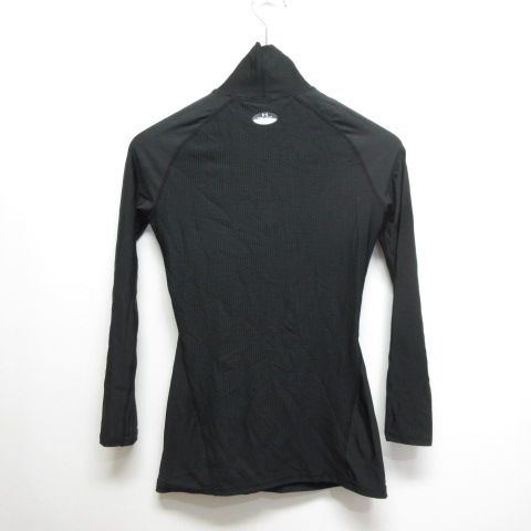 Under Armour ブラック 長袖セーター 新品タグ付き Under Armour ブラック 長袖セーター 新品タグ付き Under Armour