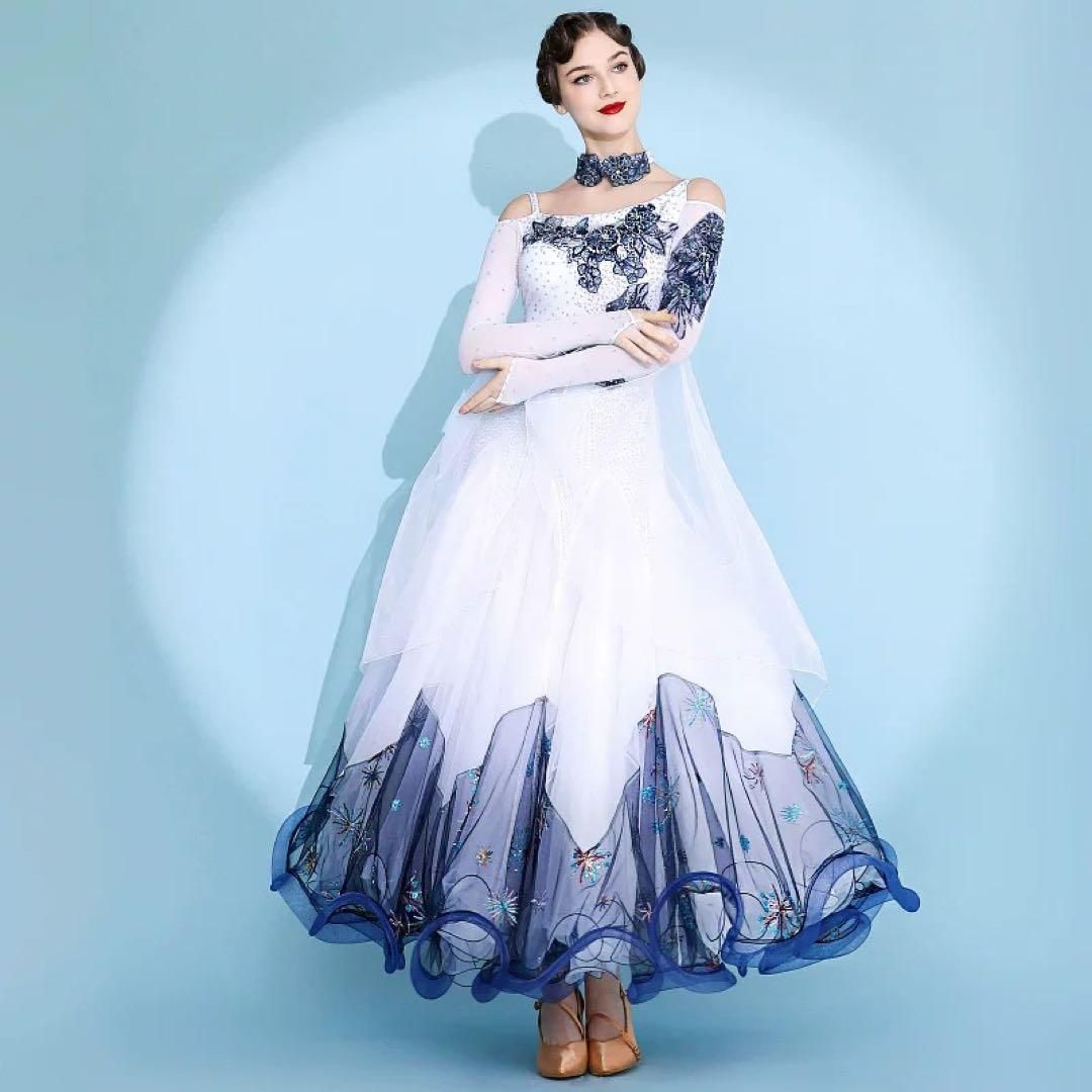 ドレス 二色使いが