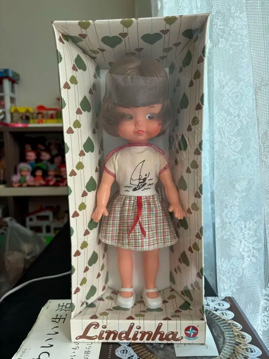 エステラ ブラジル人 人形