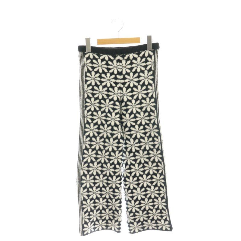 Tach clothing タッチクロージング　フラワー　ニット Tach clothing タッチクロージング フラワー ニット