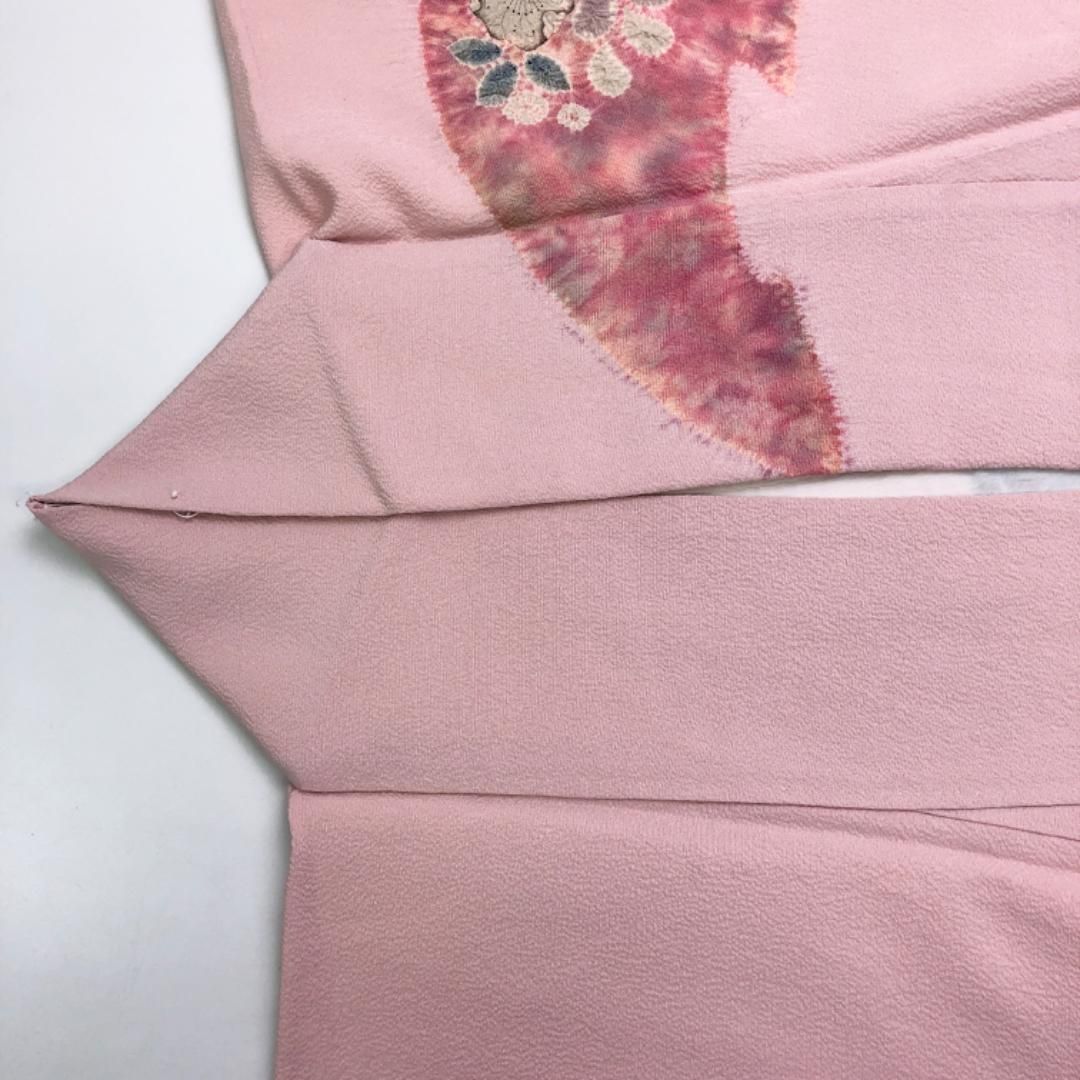 訪問着 十日町滝泰 美しい辻が花絞り 霞模様 浅紅色 縮緬 K-4733  