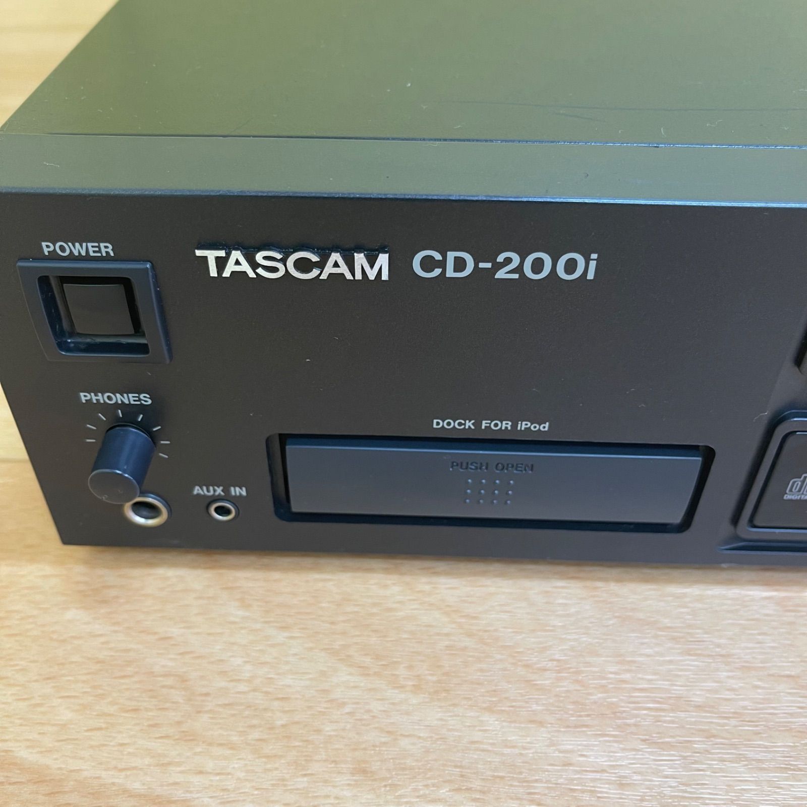 TASCAM CD-200i 業務用CDプレーヤー 2U TASCAM CDプレーヤー 業務用