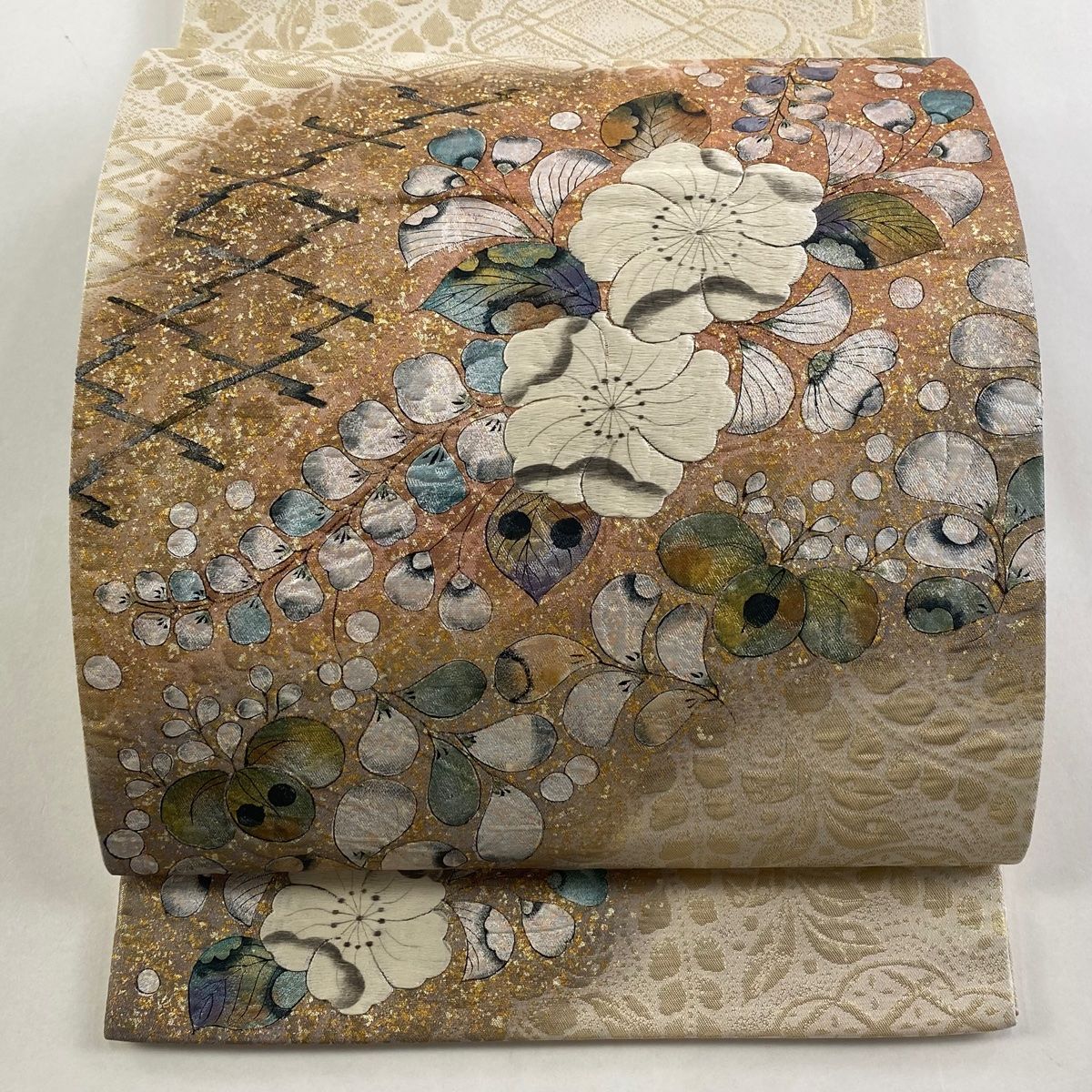 袋帯 辻が花柄 松皮菱 金銀彩 箔 ベージュ お太鼓柄 正絹
