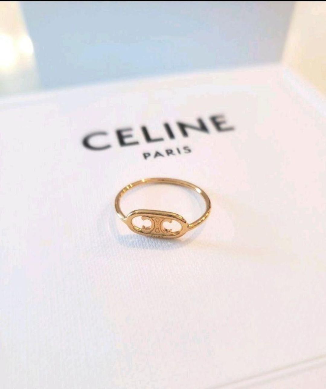 新品♪CELINE マイヨン トリオンフ リング 指輪 セリーヌ ゴールド