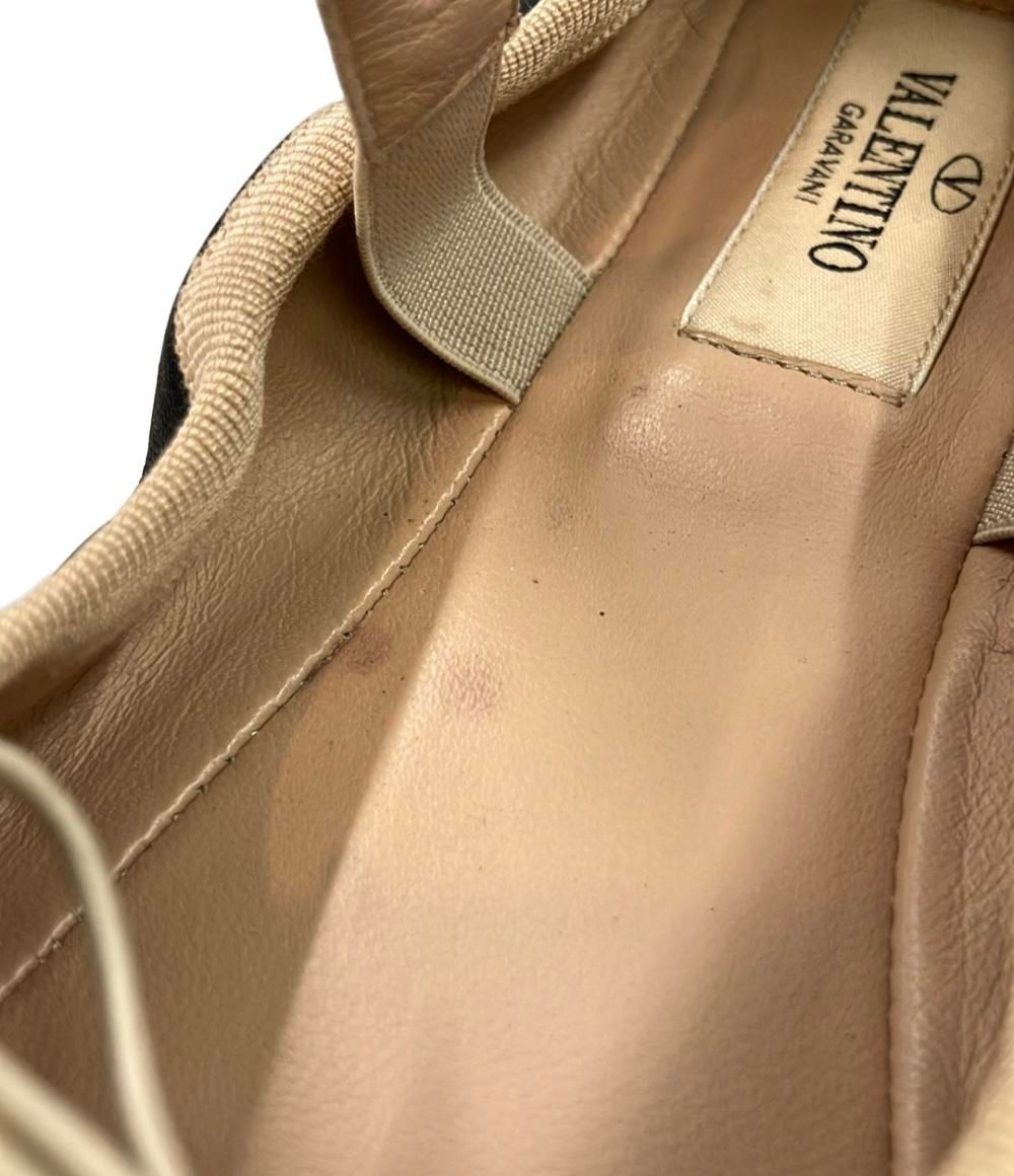 M VALENTINO
