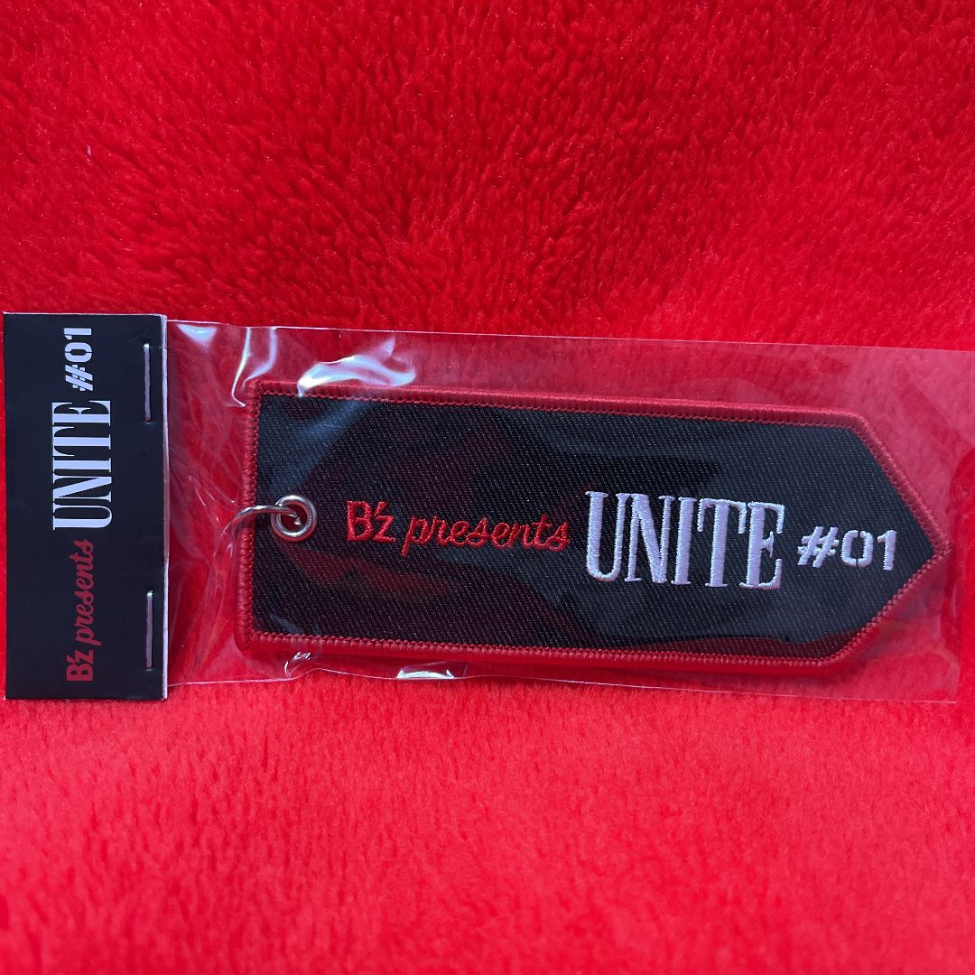 【5％OFF】 新品・未開封】B'z UNITE #01 ユナイト フライトタグ グッズ ミュージシャン