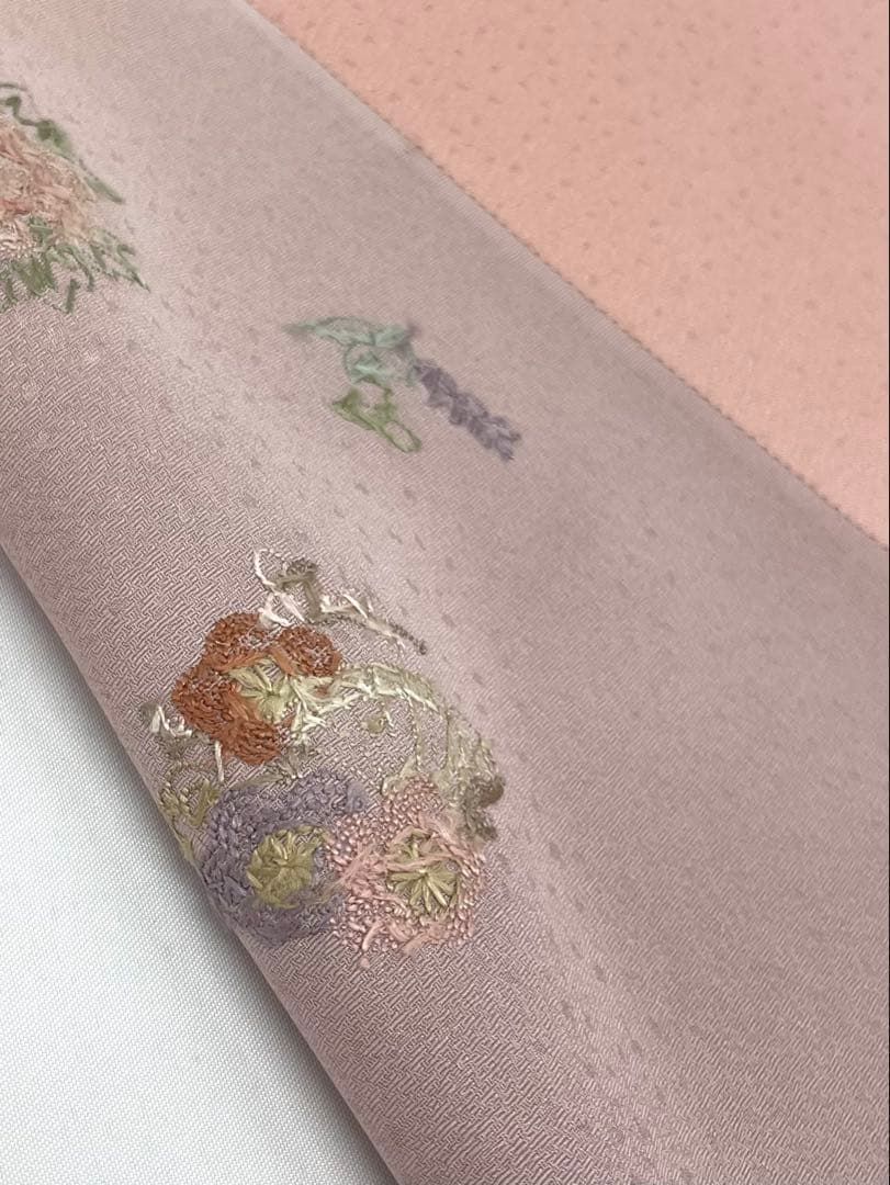 付け下げ 蘇州刺繍 相良刺繍 紋意匠 正絹 反物 - メルカリ