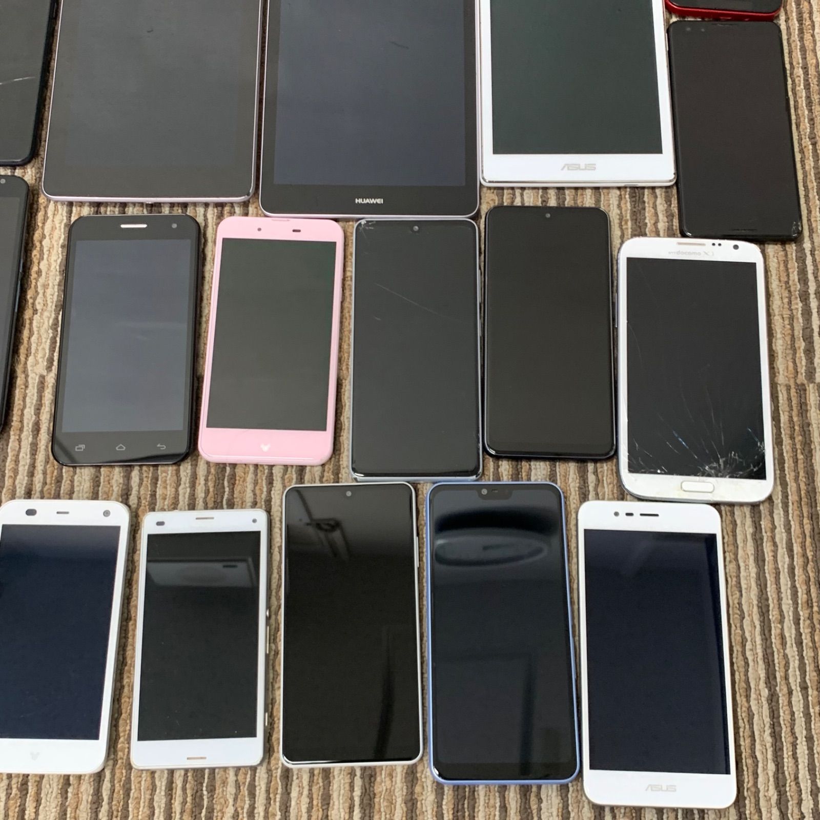 ジャンク品】携帯電話 スマホ タブレット 計24台 まとめ売り - メルカリ