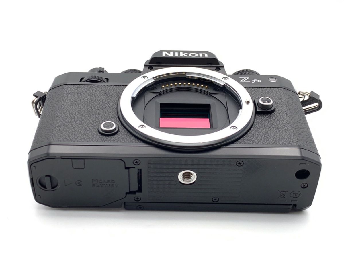 nikon zfc ボディ　シルバー　本体　保護フィルム付き ニコン ZFC ボディー nikon zfc ボディ シルバー 本体 保護フィルム