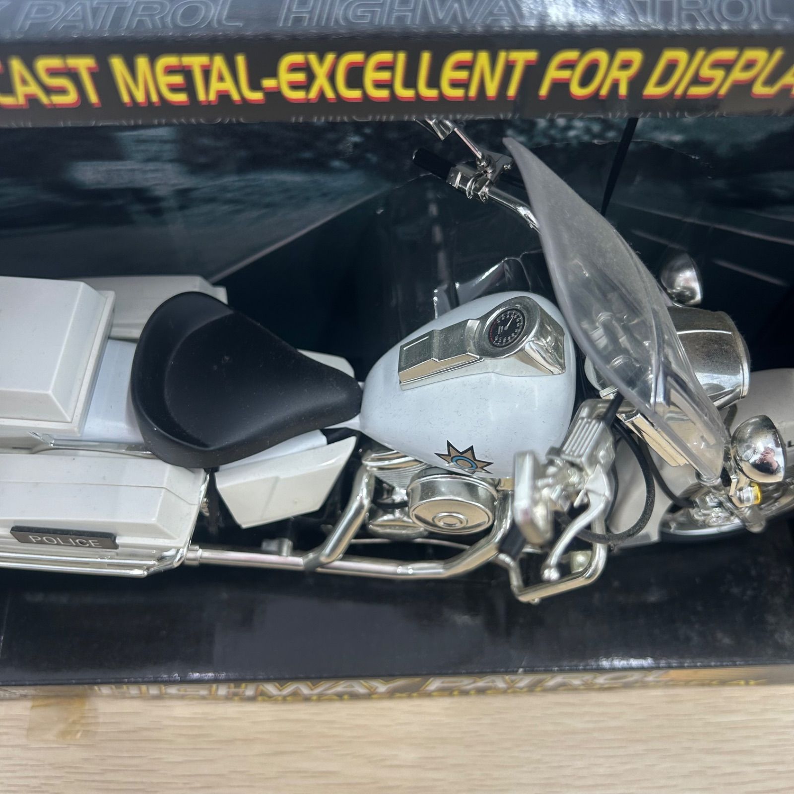 ハーレーダビッドソン ハイウェイポリス バイク模型 フィギュア