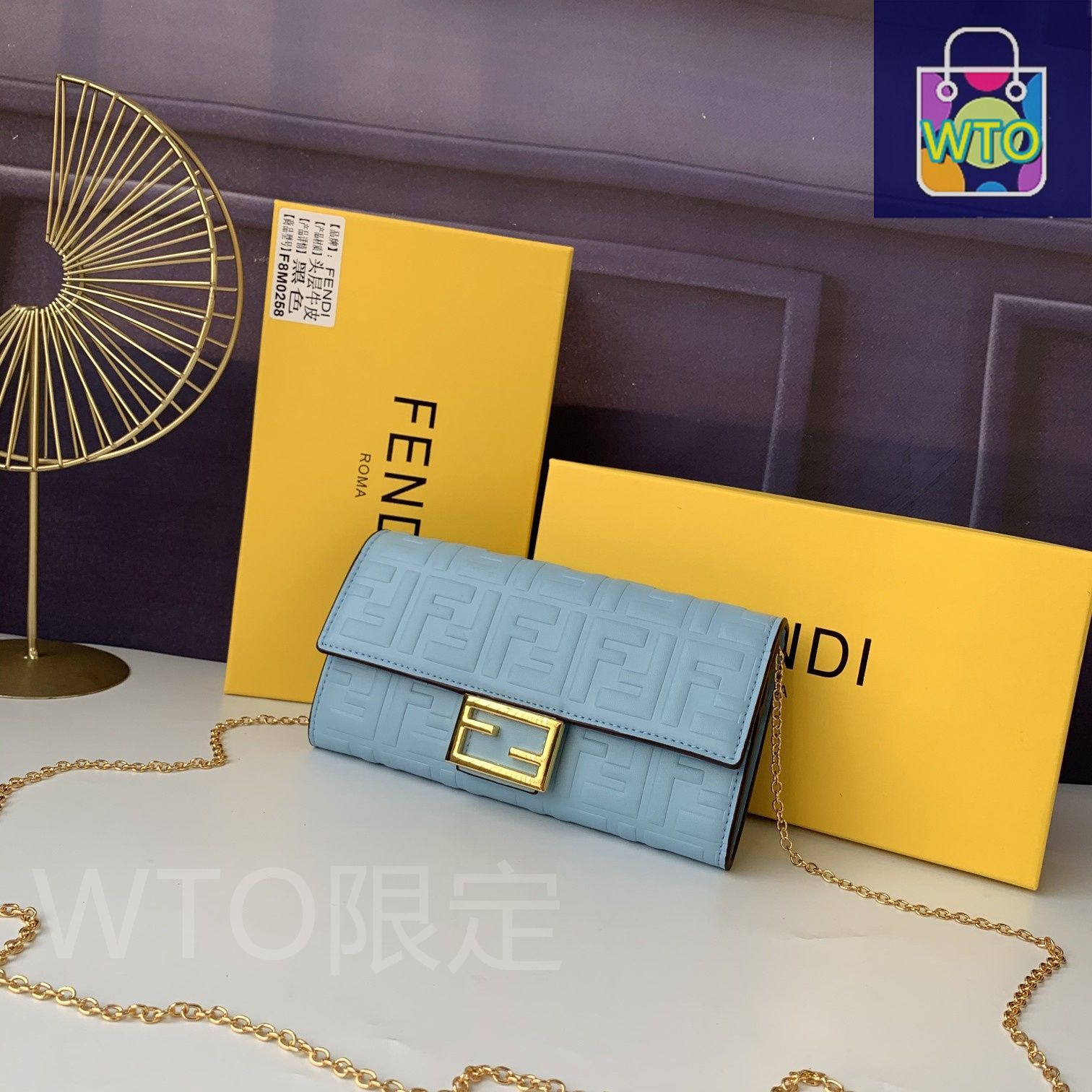 今日 F8MO258 バゲット ロングウォレット ブルー 取り外し なショルダーストラップ付き ナパレザー使用 | ♥品 -WT0輸入