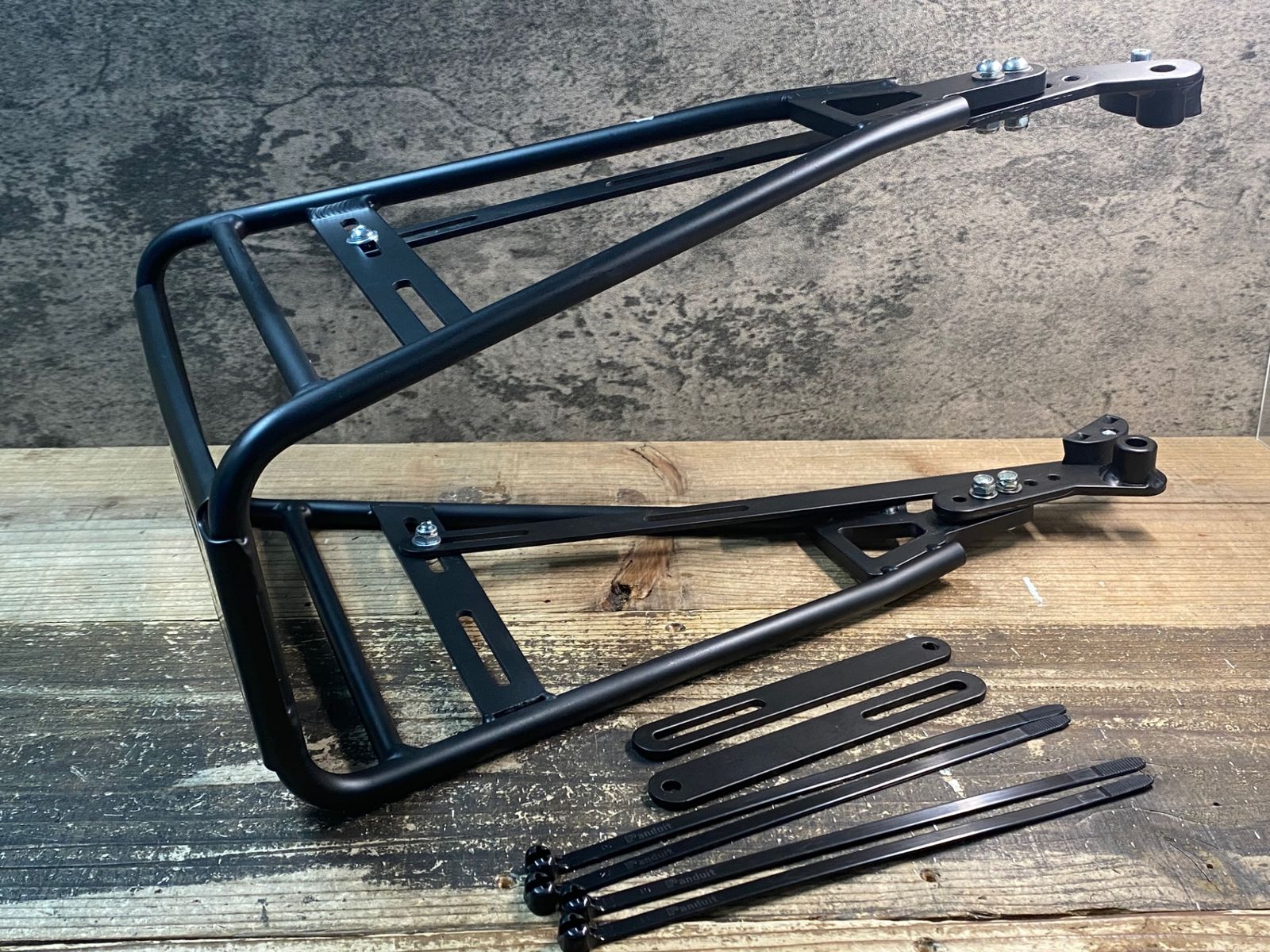 IM705 マンマウンテン ディバイド ラック OLD MAN MOUNTAIN Divide Rack ラック