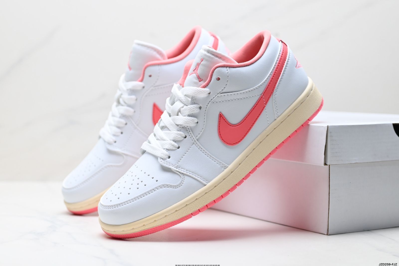 Jordan Nu Retro 1 Low 27cm スポーツシューズ 楽天市場】nu' retro air jordan 1 lowの通販