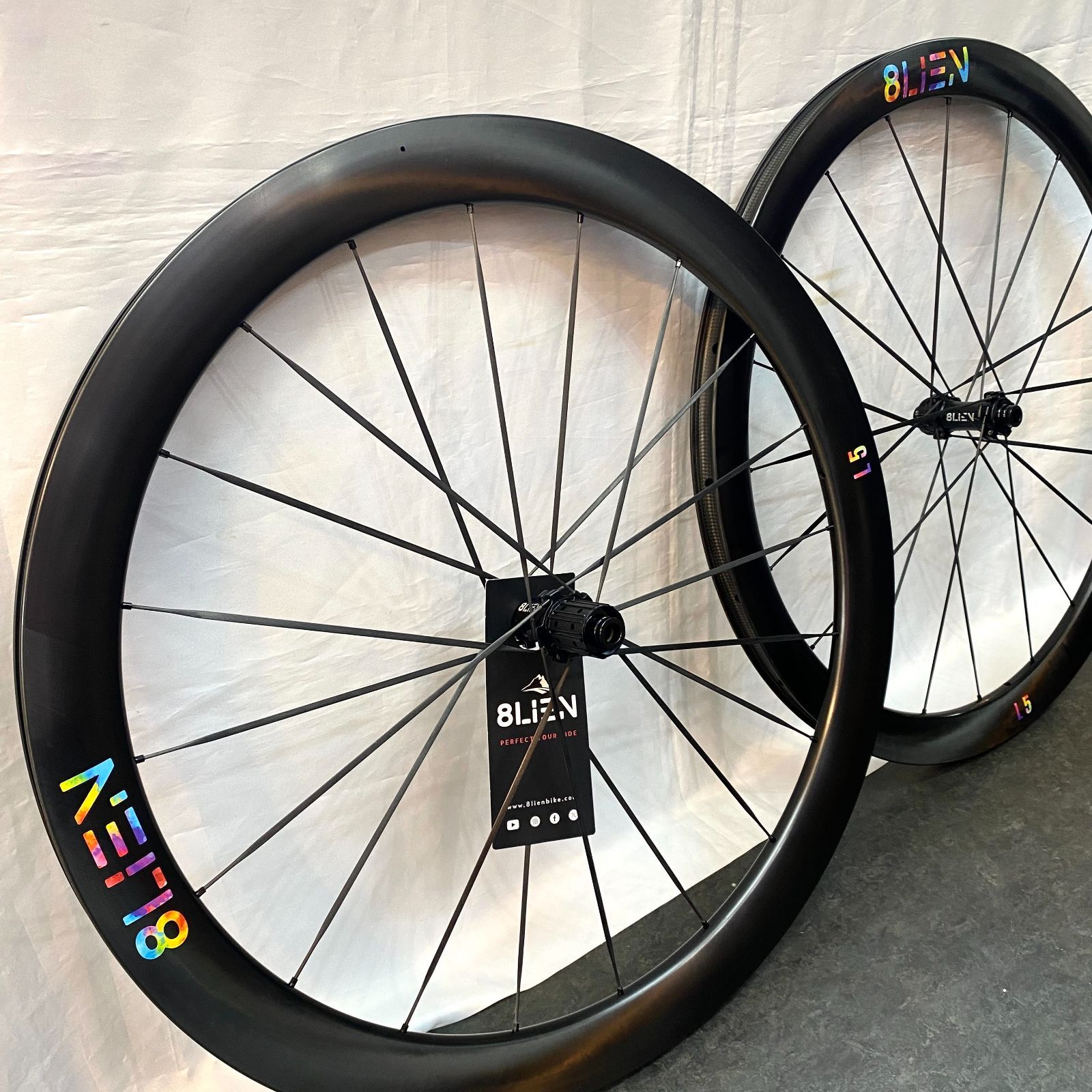 カーボンホイール通販｜超軽量ロードバイクホイールの匠 LWC WHEELS