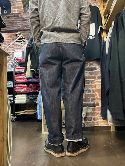 イタリア発 VALARSA ヴァラールサ SPITZ RAW DENIM XS 希望小売価格