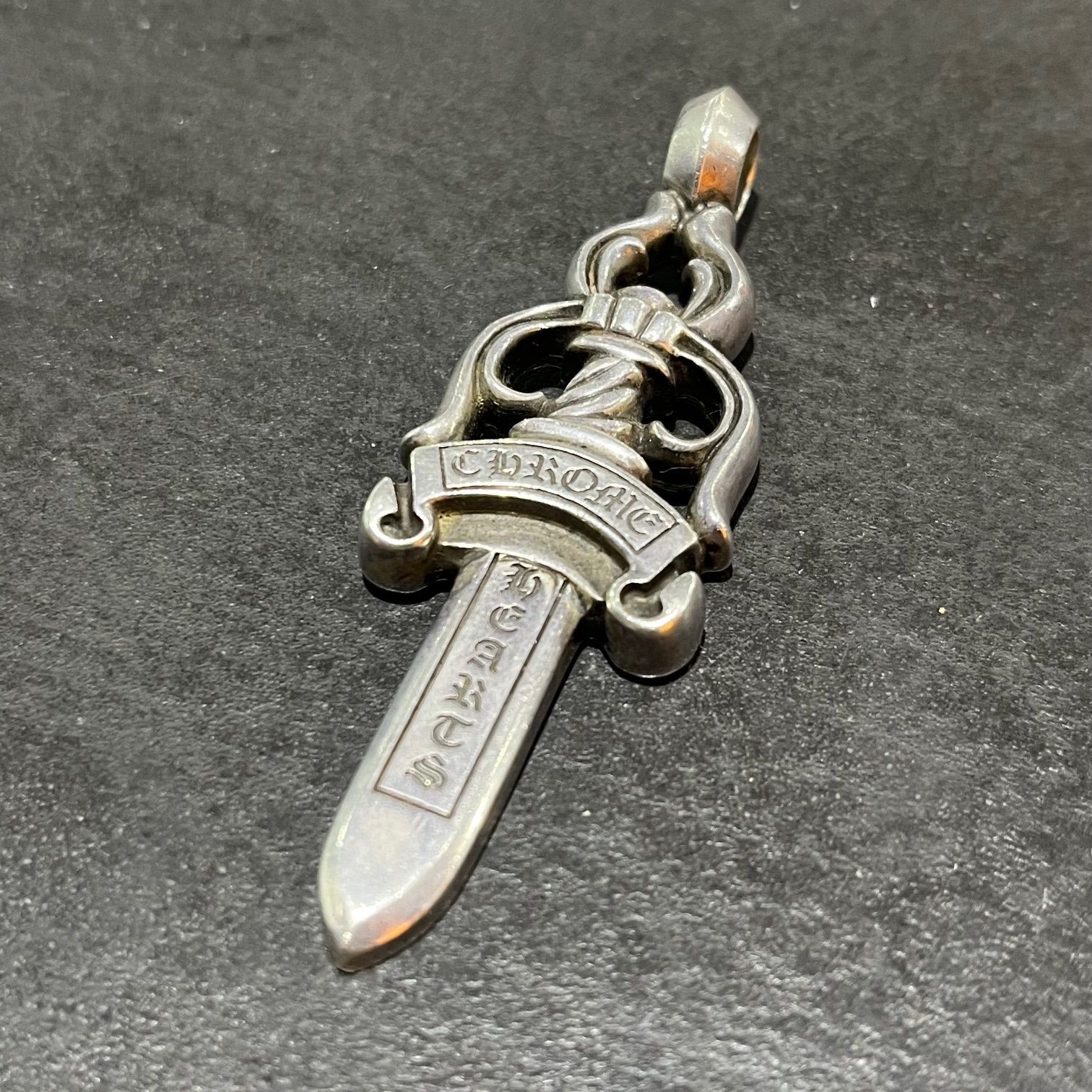 【MMe】CHROME HEARTS ラージダガー CHROME HEARTS クロムハーツ ラージ ダガー ペンダント パヴェ