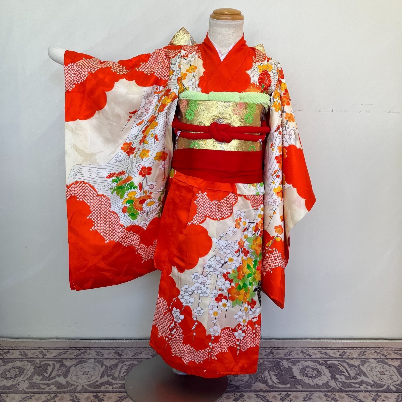 七五三　女の子(着物　長襦袢　ひふ三点セット)三歳～五歳用　肩揚げ　腰揚げ済み 七五三 一つ身 3歳女の子着物 長襦袢 帯セット 帯揚げ 帯締め