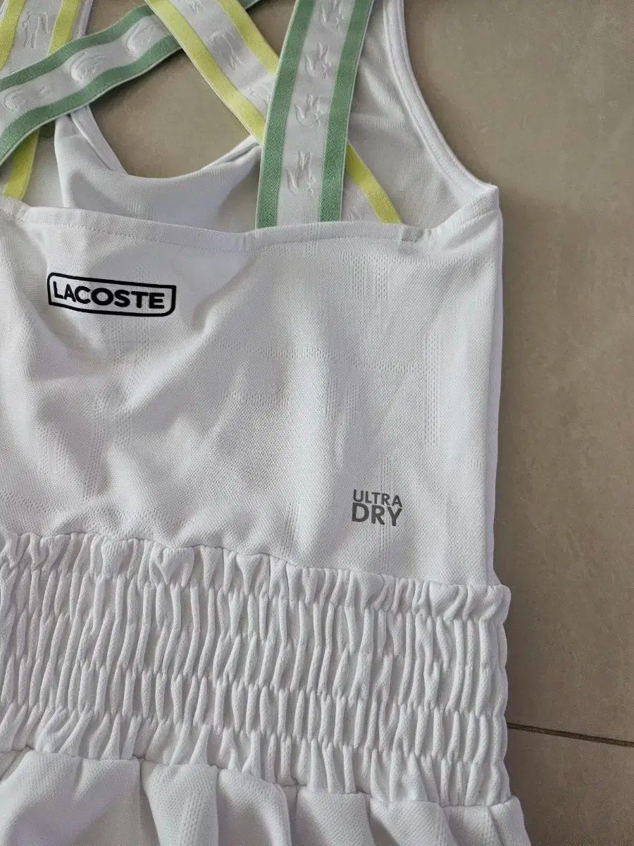 ラコステ テニス