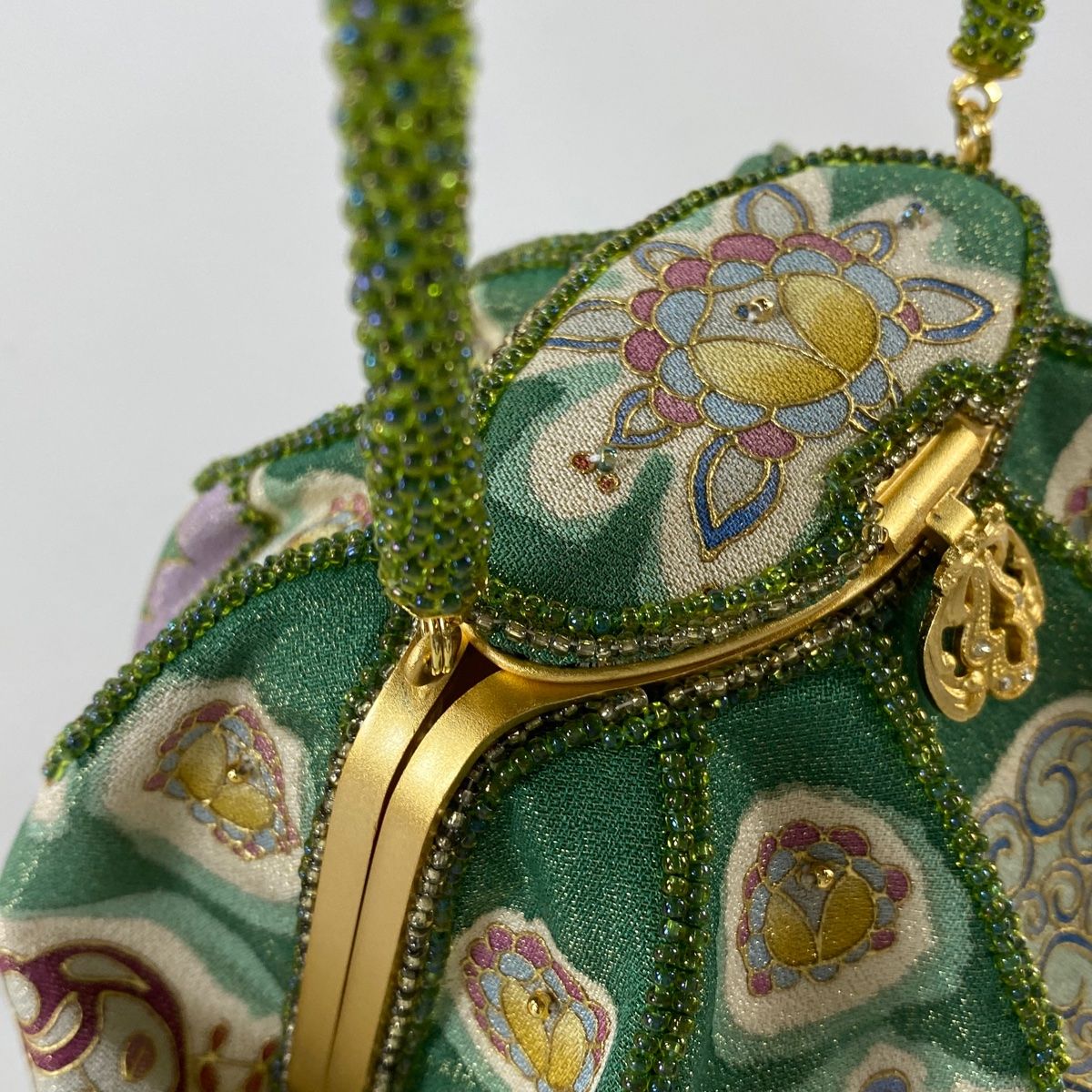 ❤️着物お出かけbag 正絹　ゴブラン織風 帯揚げ 正絹 単品 花更紗 ホワイト 黒 紫 ブルーグリーン 日本製