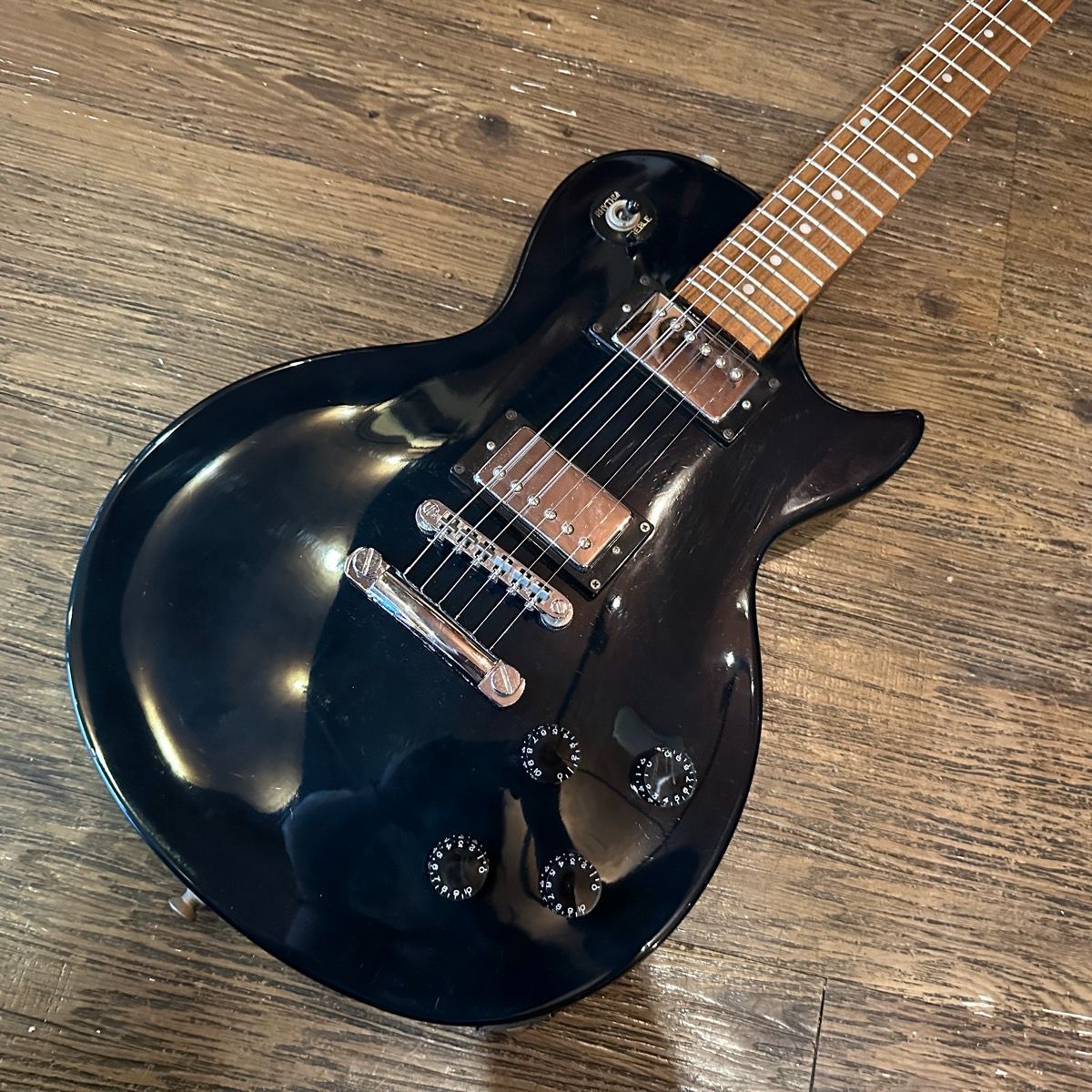TOKAI レスポールスタジオ エレキギター Tokai LSS124 SYW 税込販売価格 ￥109,120- 新品 加工から