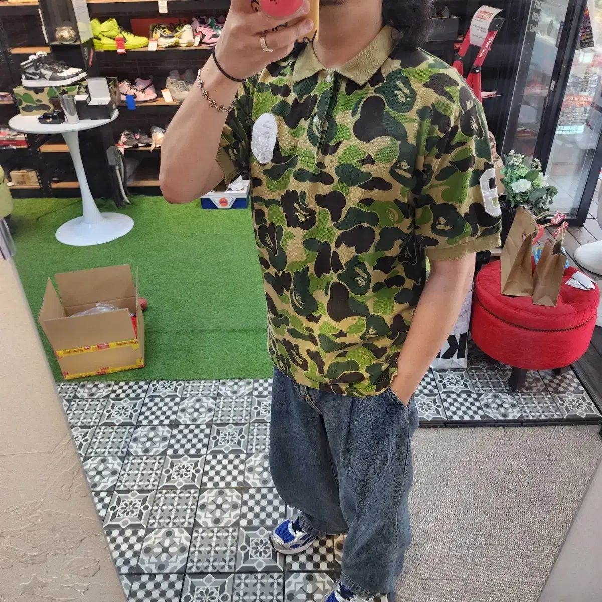 BATHING APE